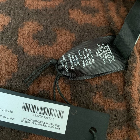 *NEW* Love & Lore Cheetah Print Winter Hat - Picture 4 of 6